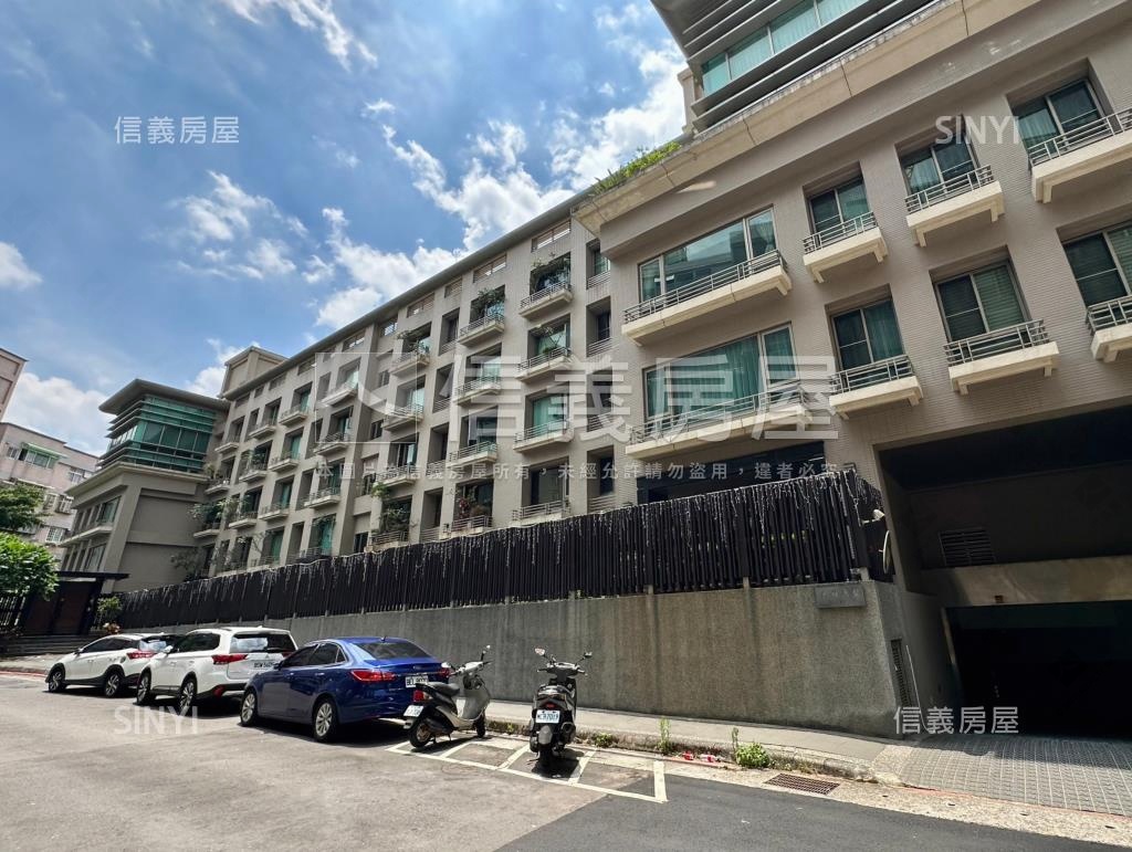 天母原墅社區外觀及周邊環境