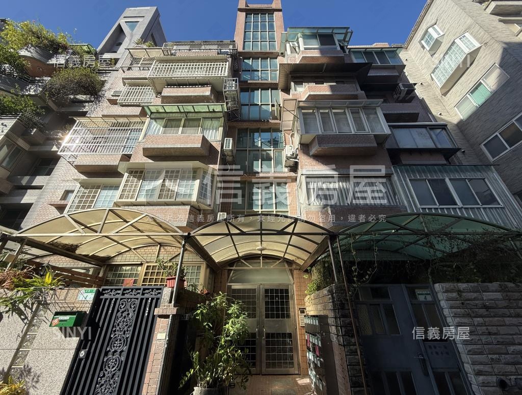 天母麗莊社區外觀及周邊環境