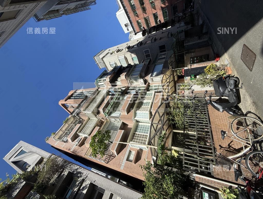 天母麗莊社區外觀及周邊環境