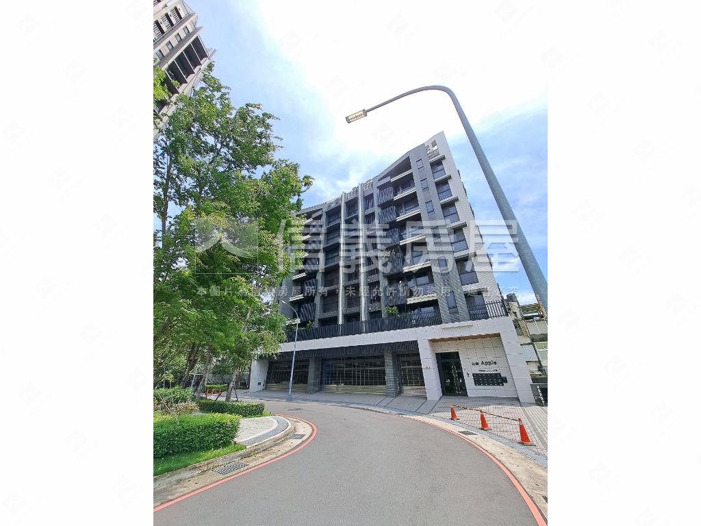立信Apple社區外觀及周邊環境