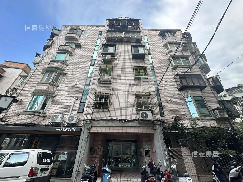 山景園二期社區外觀及周邊環境