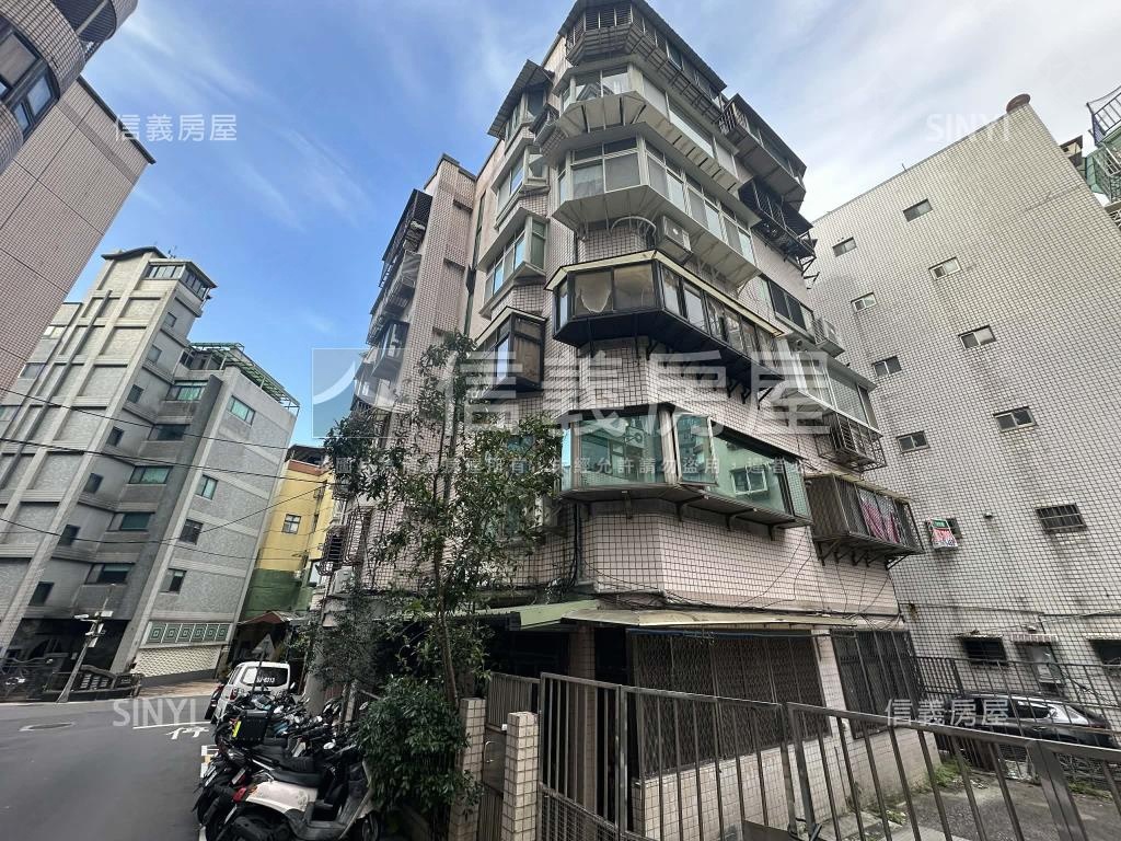 山景園二期社區外觀及周邊環境