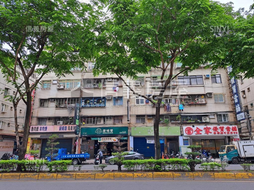 板橋第一新城-二期(正泰巷)社區外觀及周邊環境