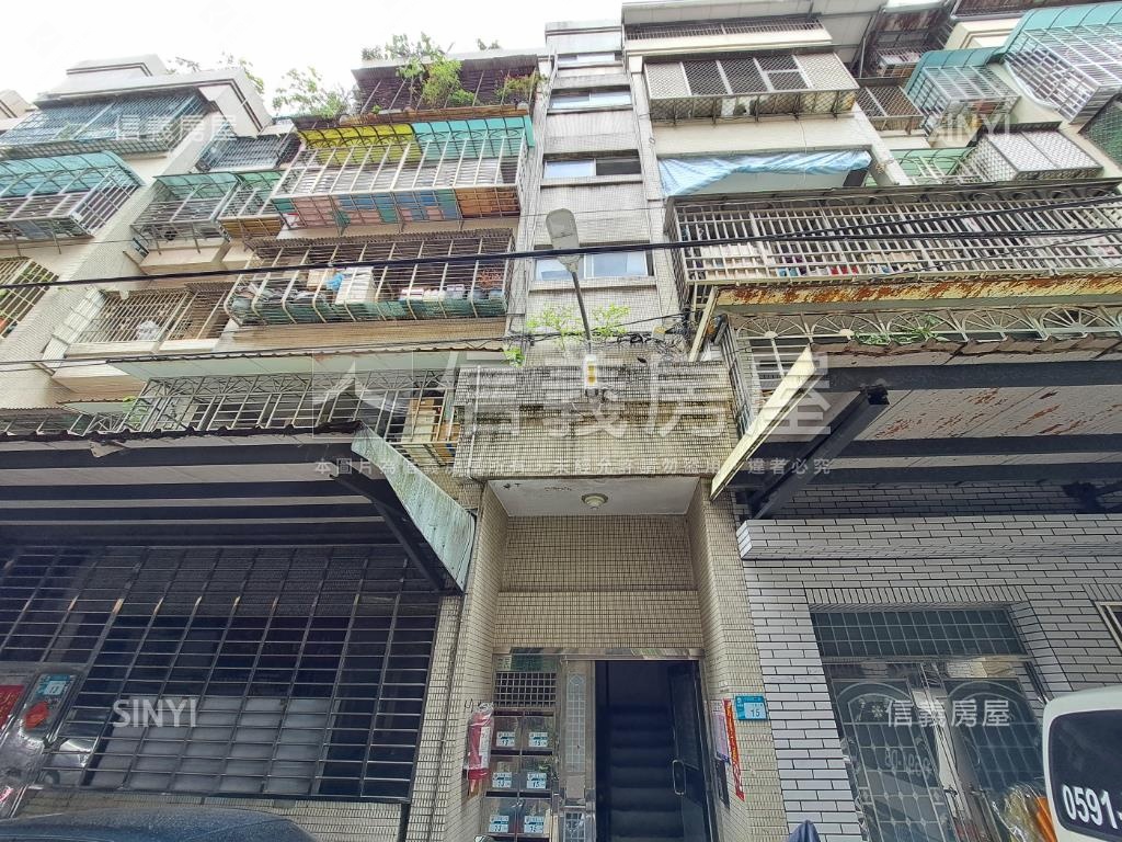 板橋第一新城-二期(正泰巷)社區外觀及周邊環境