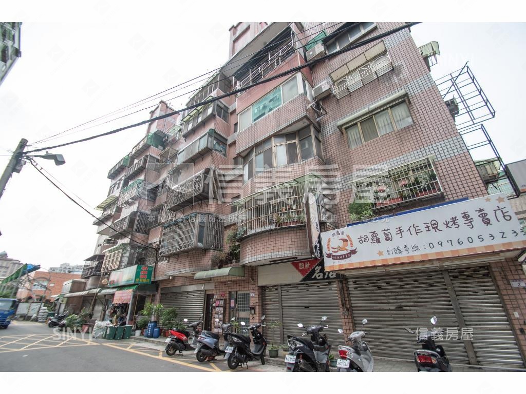 台北萬寶鎮-B區社區外觀及周邊環境