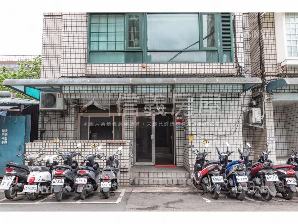 怡園社區外觀及周邊環境