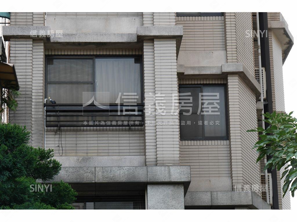 上河曼哈頓(華廈)社區外觀及周邊環境
