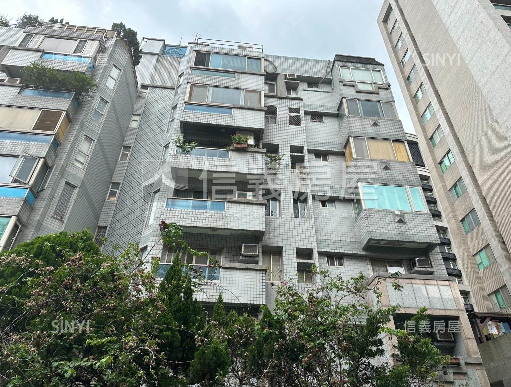 大直至尊社區外觀及周邊環境