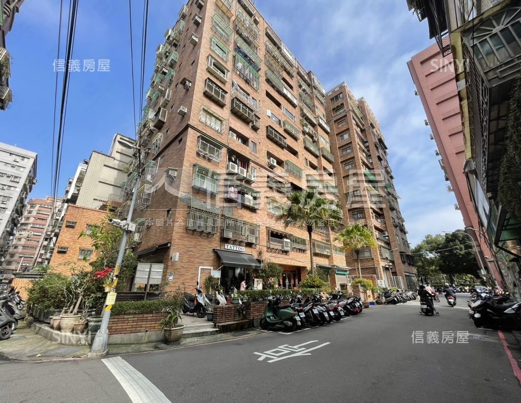 中安大樓社區外觀及周邊環境