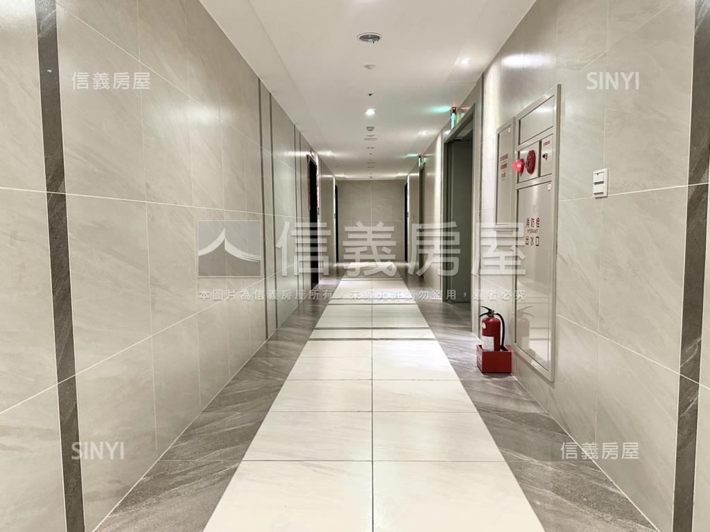 微笑世紀B區/雲品特區社區外觀及周邊環境