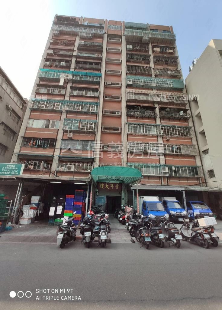 青年大樓社區外觀及周邊環境