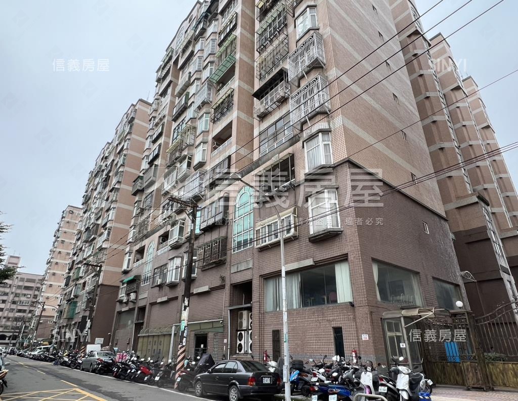 天下至尊社區外觀及周邊環境
