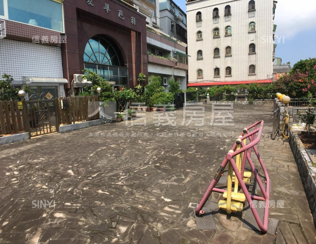 綠色華廈社區外觀及周邊環境