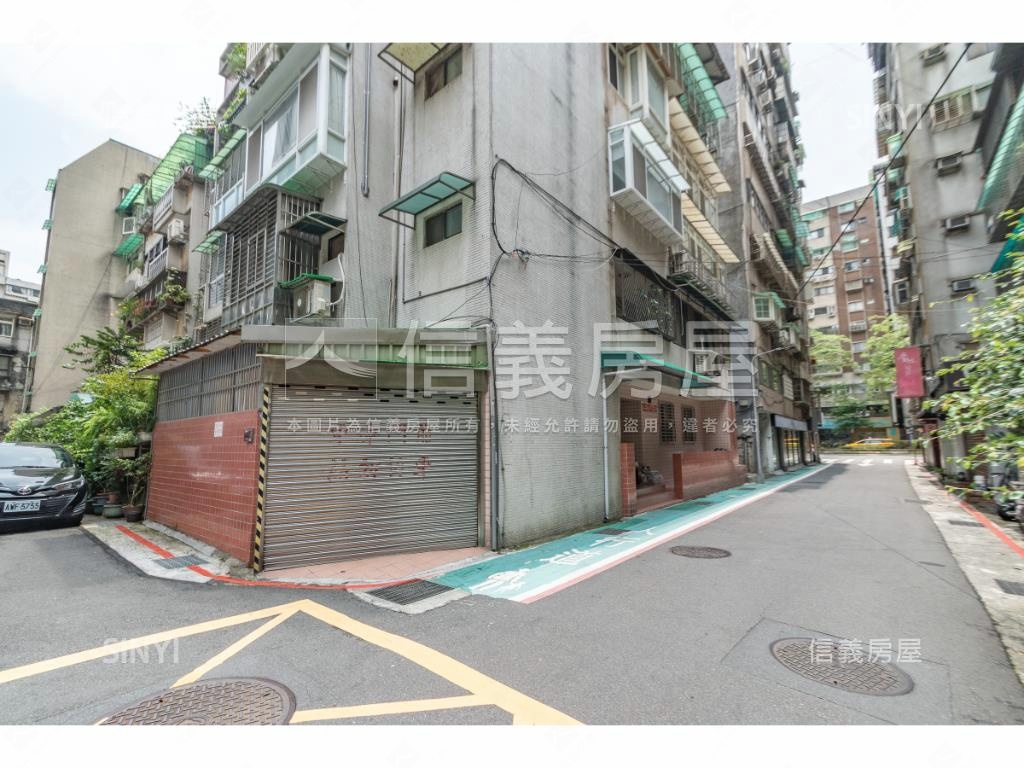 仁愛CASA社區外觀及周邊環境