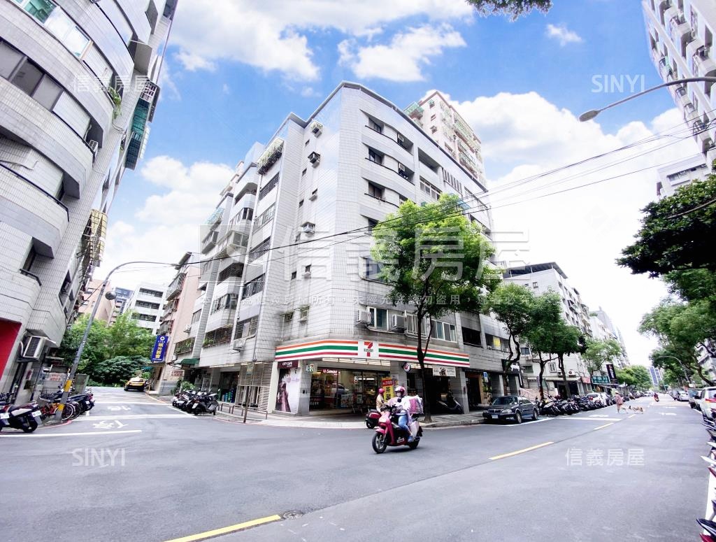 學士路15巷華廈社區外觀及周邊環境