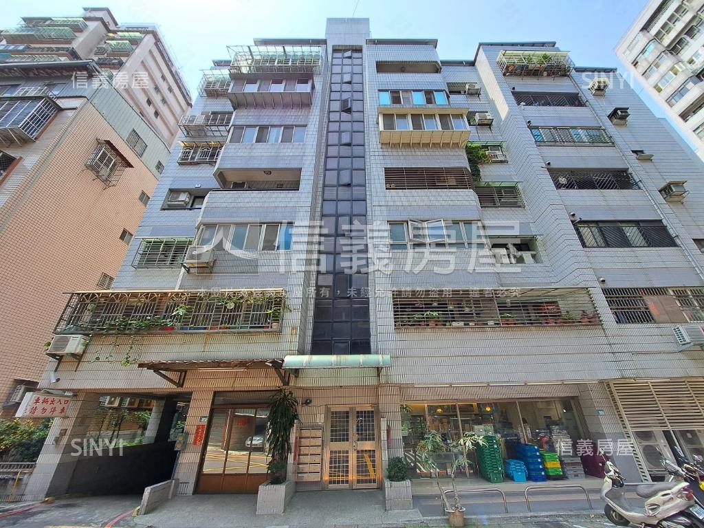 學士路15巷華廈社區外觀及周邊環境