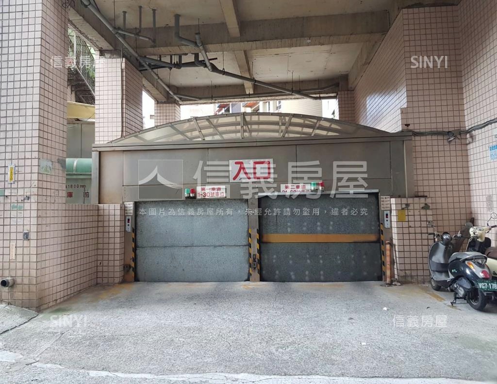 台北小天地第一期社區外觀及周邊環境