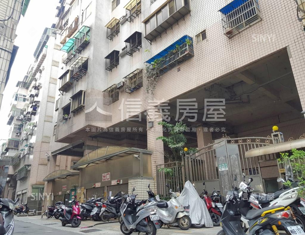 台北小天地第二期社區外觀及周邊環境