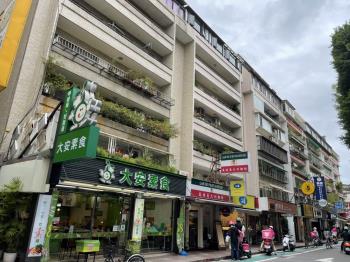 香檳華廈-B座