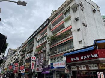 香檳華廈-CD座