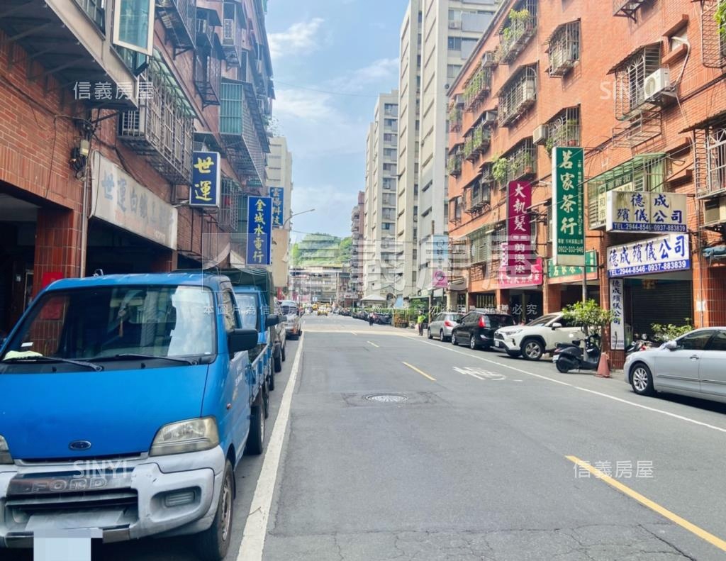飛駝一村(雙號)社區外觀及周邊環境