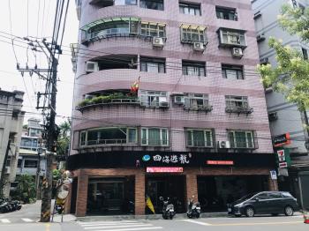 明湖麗景