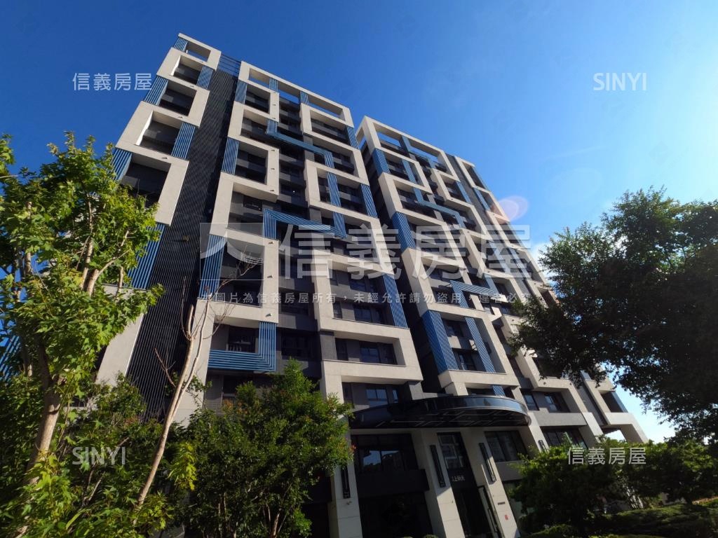上新光社區外觀及周邊環境
