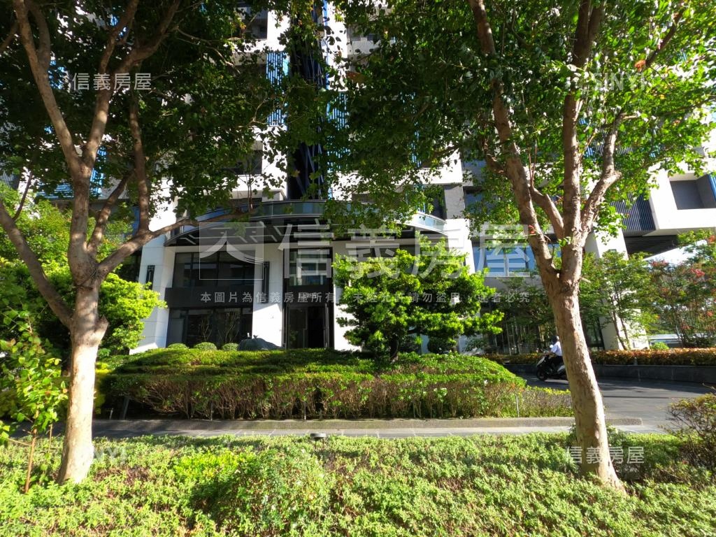 上新光社區外觀及周邊環境