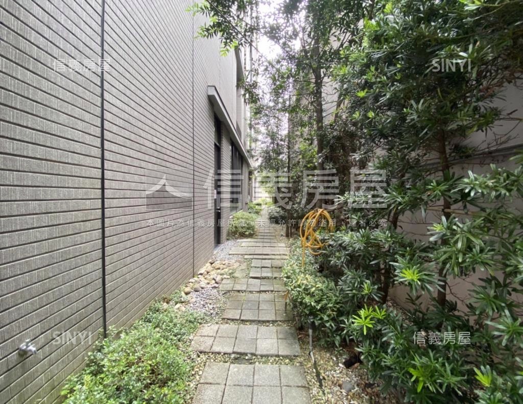 東騰韻社區外觀及周邊環境