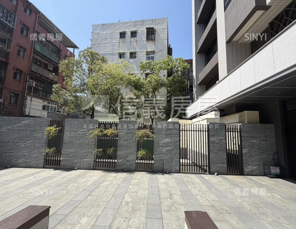 城市知己2-倫敦公寓社區外觀及周邊環境