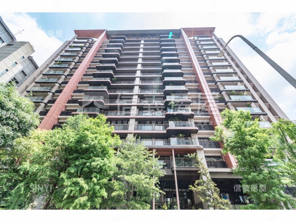 尉寶南苑主人社區外觀及周邊環境