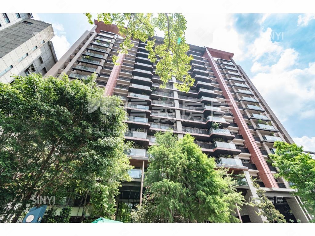 尉寶南苑主人社區外觀及周邊環境