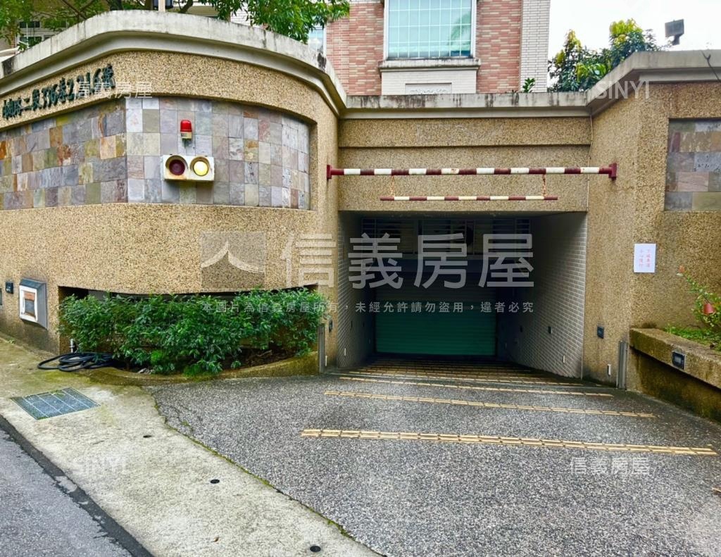 禮贊社區外觀及周邊環境