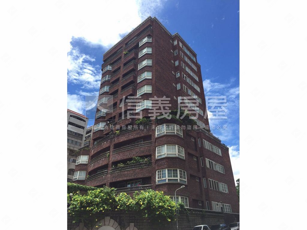 同發傳家堡社區外觀及周邊環境