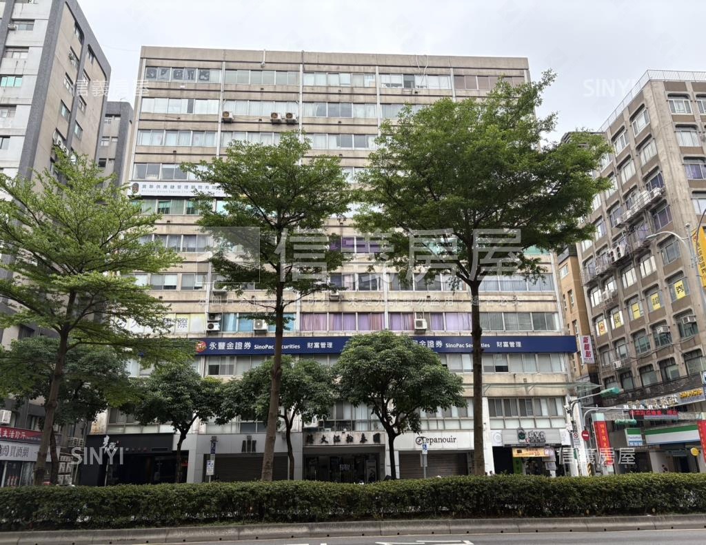 國泰松江大樓社區外觀及周邊環境