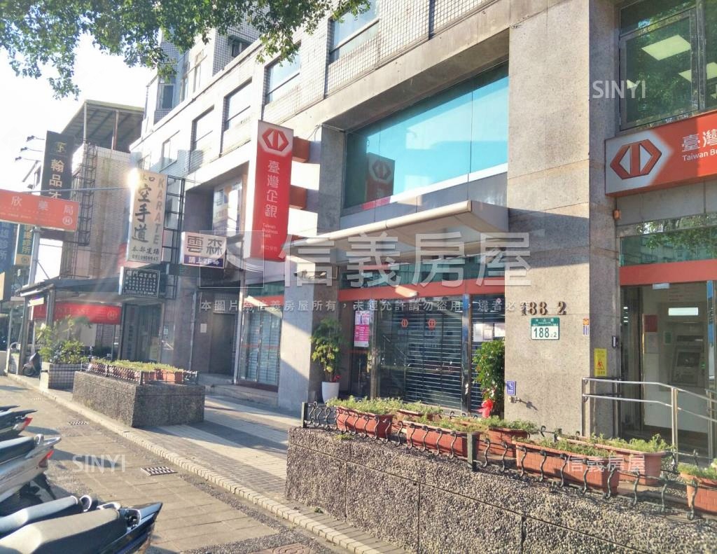 林口國家大廈社區外觀及周邊環境