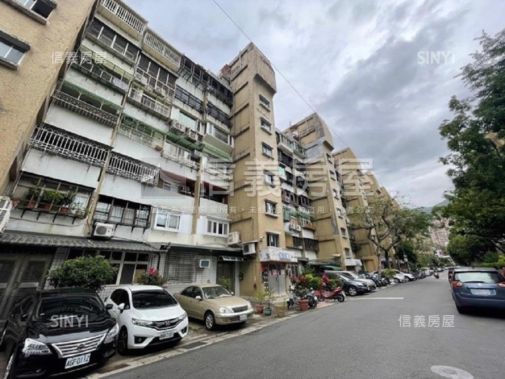 文化國宅一期-A區社區外觀及周邊環境