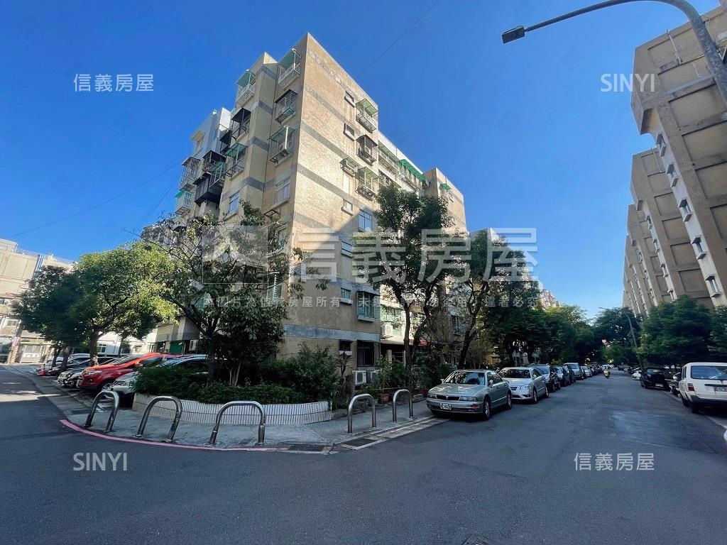 文化國宅一期-A區社區外觀及周邊環境