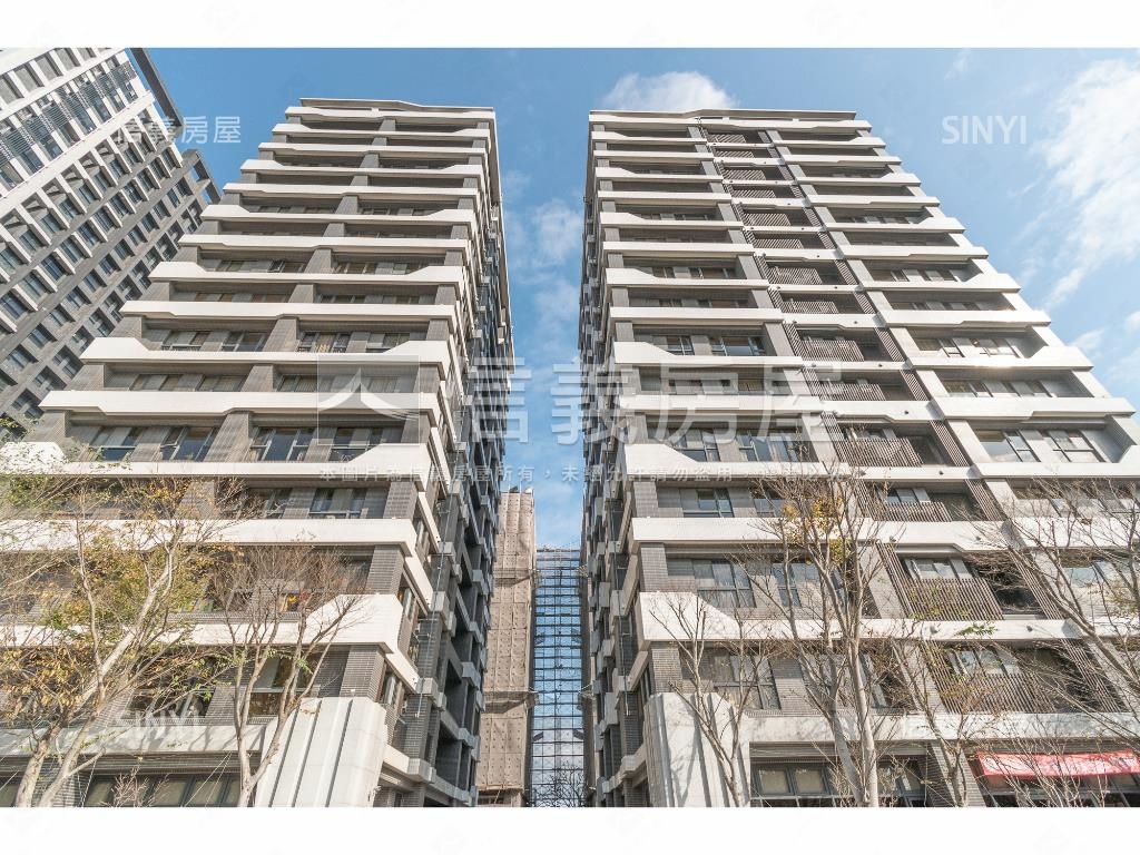 新潤峰采-陽光區社區外觀及周邊環境