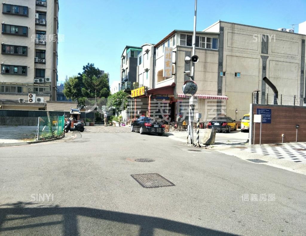 冠富林-六期社區外觀及周邊環境