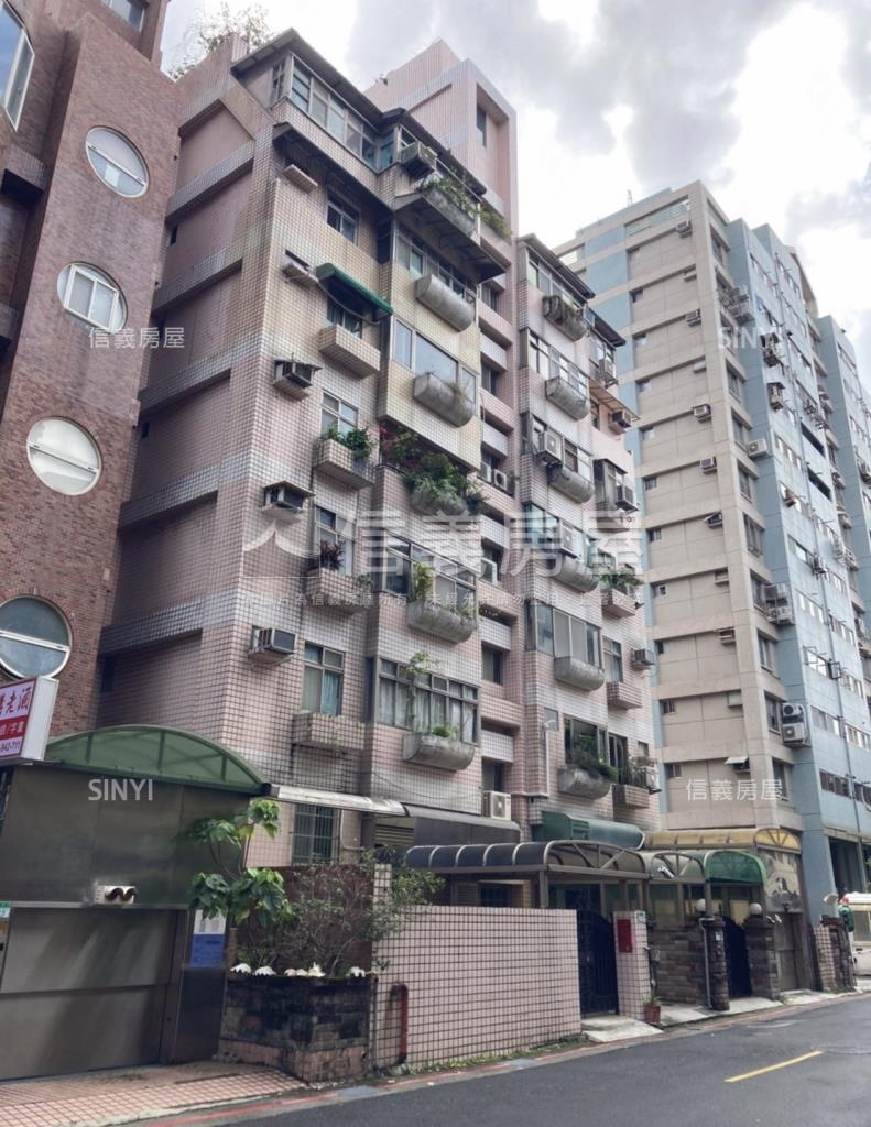 鼎座社區外觀及周邊環境