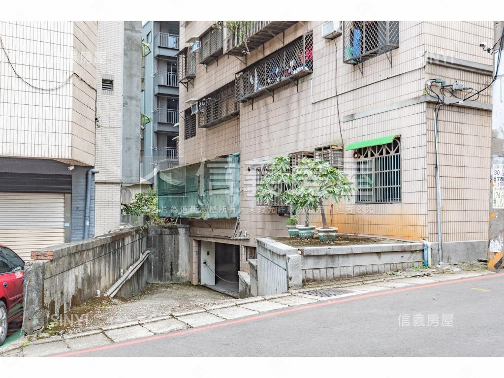 陽明庭園社區外觀及周邊環境