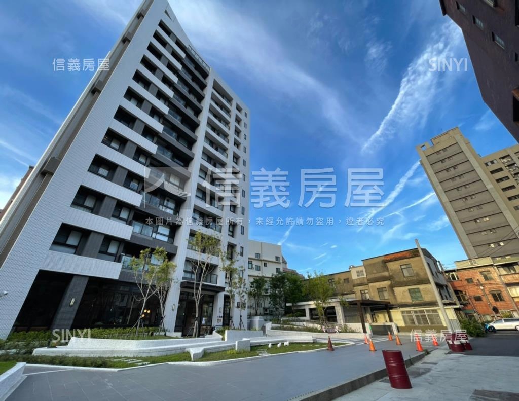富源左岸社區外觀及周邊環境