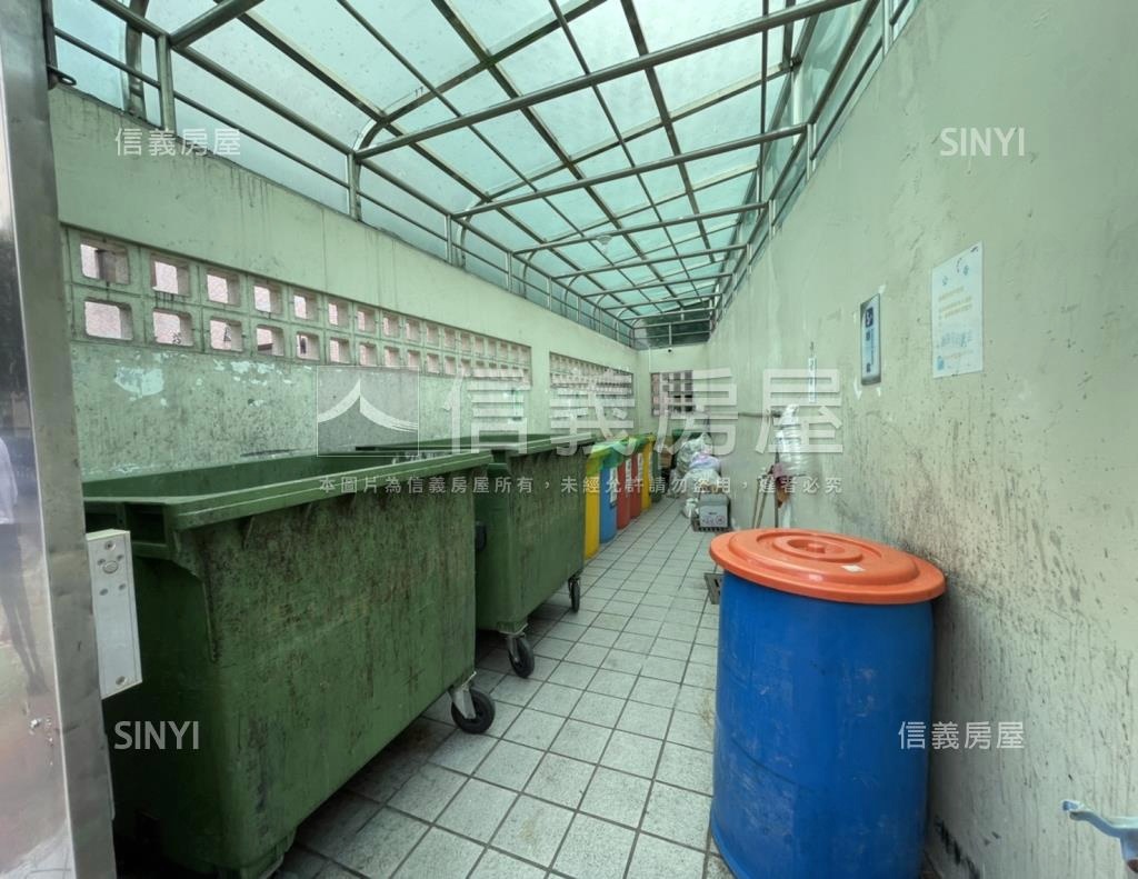 萬榮大廈社區外觀及周邊環境
