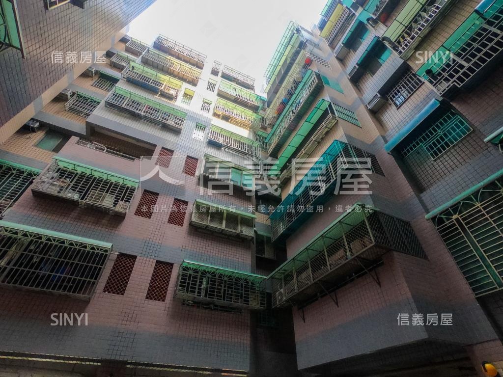 桂冠大地A社區外觀及周邊環境
