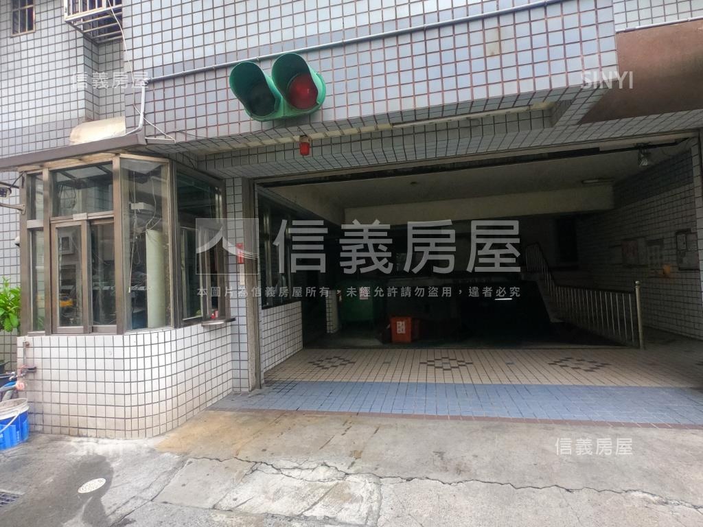 羅丹天地社區外觀及周邊環境