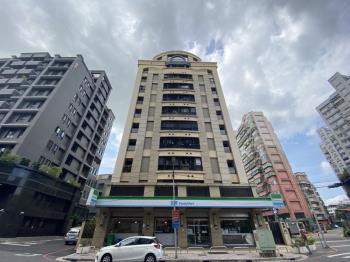 富鼎