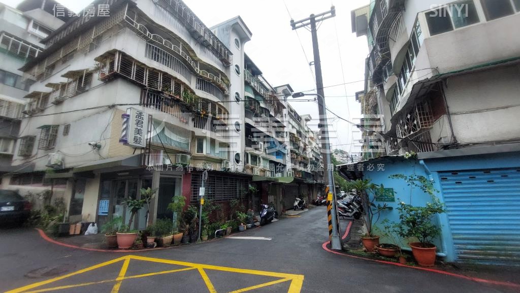 寶來社區社區外觀及周邊環境