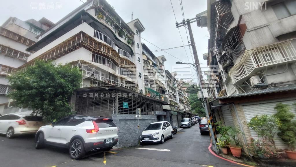 寶來社區社區外觀及周邊環境