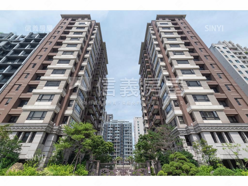皇居大苑社區外觀及周邊環境